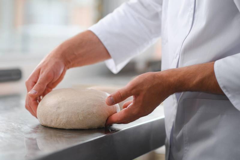 Améliorer la qualité du pain grâce à un adoucisseur d'eau dans une boulangerie à Lille
