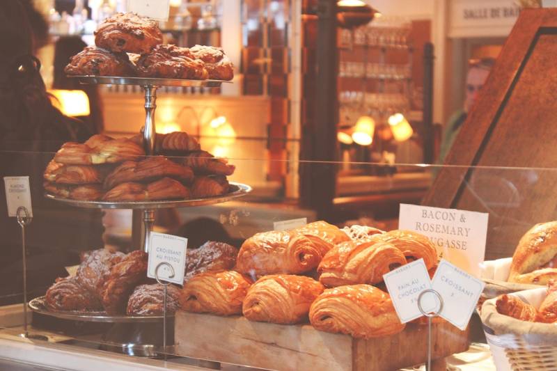 Dans une boulangerie artisanale, l’eau joue un rôle déterminant dans la qualité du pain, des viennoiseries et de toutes les préparations. À Dieppe et en Seine-Maritime, SEC Lindsay accompagne les boulangers avec des solutions de traitement d’eau professio